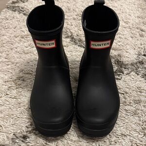 Hunter Classic Black Rain Waterproof Boots- Brand New